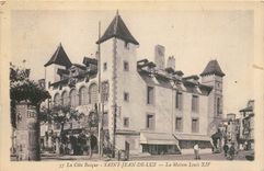CPA La Cote Basque Saint Jean de Luz La Maison Louis XIV 