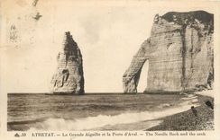 CPA Etretat La Grande Aiguille et la Porte d'Aval 