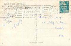 CPM Paris La Seine le pont au Change et le palais de Justice Bateau