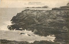 CPA COTE D'EMERAUDE-Rochers du Nicet