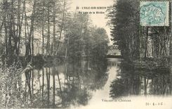 CPA UN L'ISLE SUR SEREIN.Un coin de la Riviere