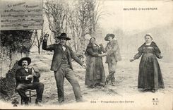 Bouree of Auvergne - Pesentation of the Ladies - Music - To dance - Instrument - CPA