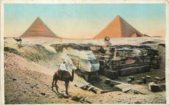 CPA Pyramids Chameau