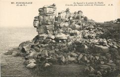 CPA Ploumanach C du N le Squevel a la Pointe du Diable l'un des plus beaux rochers de Ploumanach 