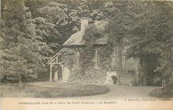 CPA Versailles S et O parc du Petit trianon le Boudoir 