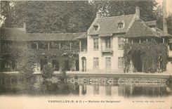 CPA Versailles S et O maison du Seigneur 