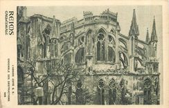 CPA Reims cathedrale l'Abside Cote S E Ensemble des Destructions 1918 