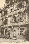CPA Rennes Ancienne Maison des Chapelains de la Cathedrale dite de Du Guesclin 