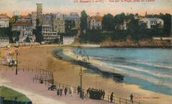 CPA Dinard L et V Vue sur la Plage prise du Casino 
