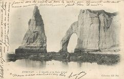 CPA Etretat L'Aiguille et la Porte d'Aval 