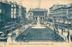 CPA Marseille Square de la Bourse et Monument de Pierre Puget 