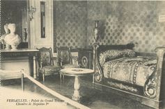 CPA Versailles Palais du Grand Trianon Chambre de Napoleon 