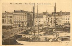 CPA Le Havre Place Gambetta Bassin du Commerce Bateaux