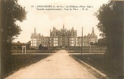CPA Chambord L Ch Le Chateau Facade septentrionale Vue du Parc 