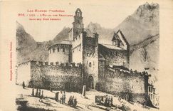 CPA Les Hautes Pyrenees Luz l'Hotel des Templiers dans son etat primitif 