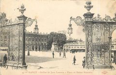 CPA Nancy Grilles de Jean Lamour Place et Statue Stanislas 
