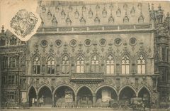 CPA Arras façade de l'hotel de ville