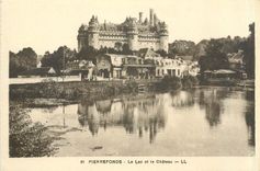 CPA Pierrefonds Le lac et le château 