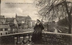 CPA Valves Seen from of the staircase of Garenne (folklore caps costume)