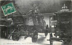 CPA Versailles Trianon Voiture du Sacre de Charles X 