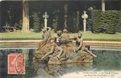 CPA Versailles Le Grand Trianon Le Bassin des Cueillettes 