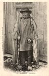 CPA Folklore Auvergne Costume Old shepherd TOP