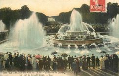 CPA LE JARDIN DE VERSAILLES-Le bassin de Latone- une jour de grandes Eaux