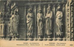 CPA Reims La Cathedrale Ebrassement Nord Porche Central 