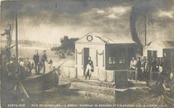 CPA Mus de Versailles A Roehn Entrevue de Napoleon et d'Alexandre sur le Niemen 