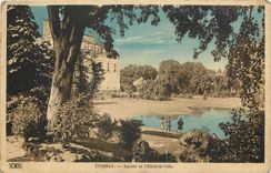 CPA Epernay Square de l'Hotel de Ville 