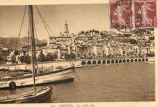 CPA Menton La Vieille ville Bateau