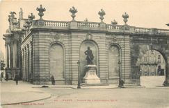 CPA Nancy Statue de l'Architecte Here