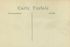 CPA Le Havre La Place Gambetta et le Bassin du Commerce Bateaux