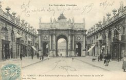 CPA Nancy Arc de triomphe erige en 1757 par Stanislas en l'honneur de Louis XV