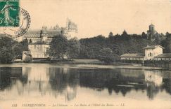 CPA Pierrefonds le Chateau les bains et l'hotel des bains