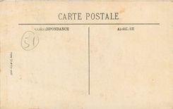 CPA Reims La cathedrale incendiee par les Allemands