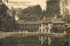 CPA Versailles Hameau de trianon Maison de la Reine