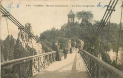 CPA Paris Buttes Chaumont Le Pont Suspendu 