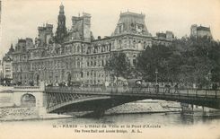 CPA Paris L'Hotel de Ville et le Pont d'Arcole 
