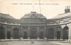 CPA Paris Hotel des Monnaies Cour d'Honneur Entree du Monnayage 