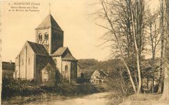 CPA Domfront Orne Notre Dame sur l'Eau et la Riviere de Varenne 