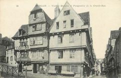 CPA Morlaix Vieilles Maisons et Perspective de la Grande Rue 
