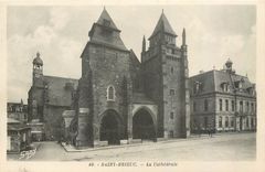 CPA Saint Brieuc La Cathedrale 