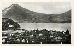 CPA Menthon Saint Bernard Vue generale et le Lac 