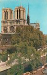 CPM Paris La Cathedrale Notre Dame 