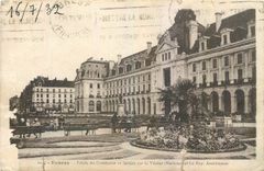CPA Rennes Palais du Commerce et Jardins sur la Vilaine 