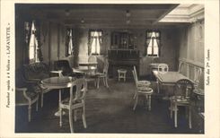 Steamer- Boat- Paquebot fast has 4 Salon propellers-Lafayette of the 2 classes - CPA