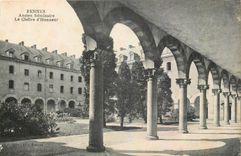 CPA Rennes Ancien Seminaire Le Cloitre d'Honneur 
