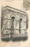 CPA Saintes L'Arc de Triomphe (carte 1900)