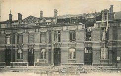 CPA Campagne de 1914 Bombardement de Reims Militaria